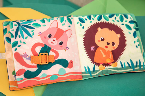 Lilliputiens Książeczka edukacyjna "Uczę się sam ubierać" Piesek Jules 18 m+