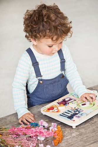 LILLIPUTIENS Drewniana tablica labirynt sensoryczny Farma 18 m+