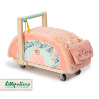 LILLIPUTIENS Drewniany jeździk 2 w 1 z miękkim siedziskiem i torebką Sarenka Stella 12 m+