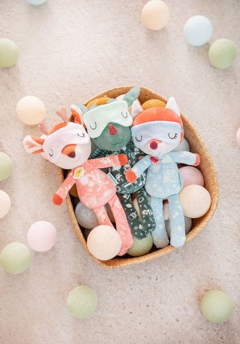 LILLIPUTIENS Przytulanka do spania z elementami fluorescencyjnymi Sarenka Stella 6m+